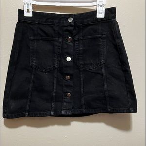 Zara Women’s Black Denim Mini Skirt Size Medium